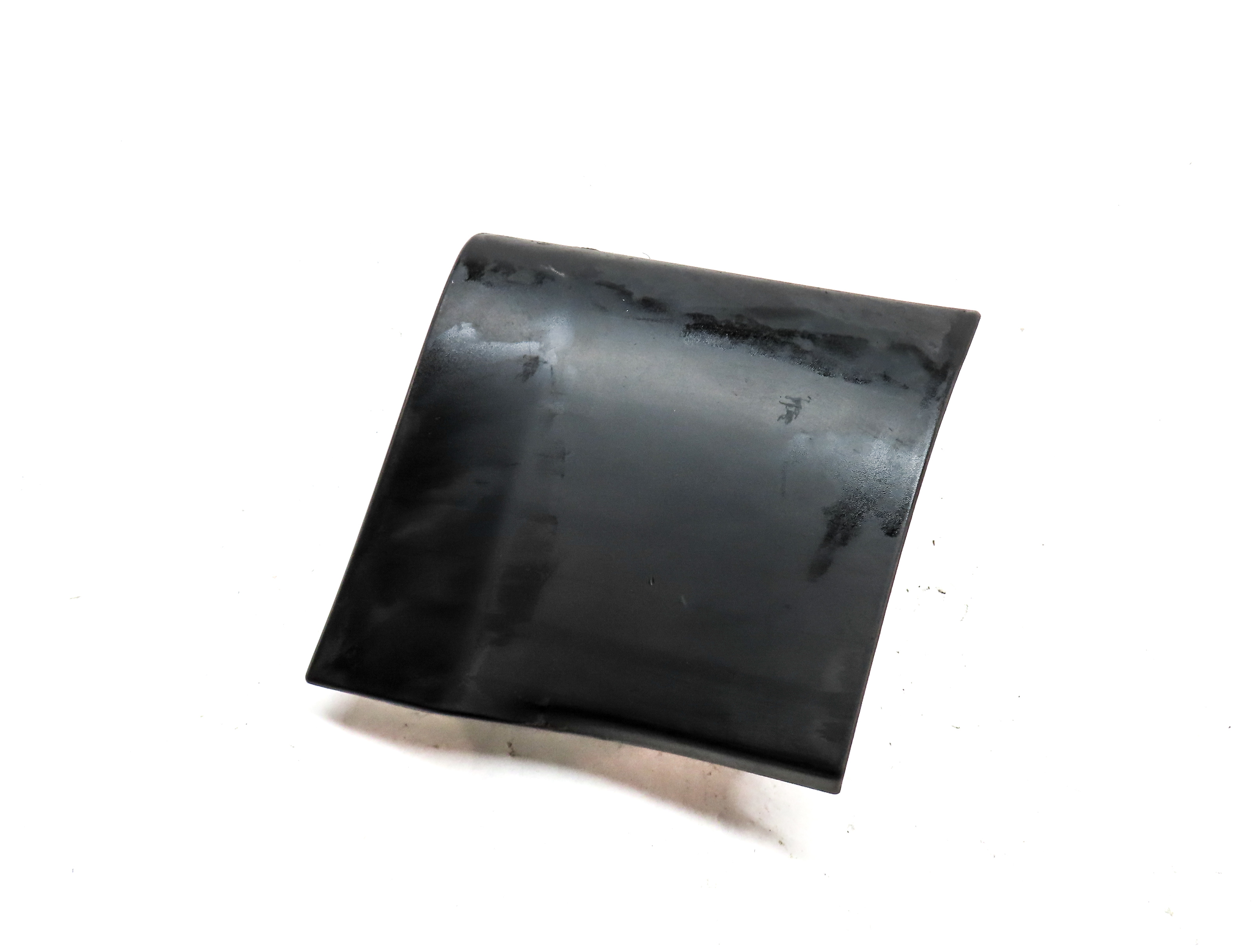 15 RANGE ROVER SPORT (L494) FRONT RIGHT PASSENGER LOWER FENDER MOULDING (BLACK) — exact item pictured